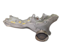 AUDI A4 B6 2.0FSI 2003r ŁAPA MOCOWANIE ALTERNATORA