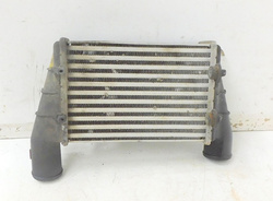 VW PASSAT B5 1.9 TDI 00r  INTERCOOLER CHŁODNICA POWIETRZA DOŁADOWANEGO 