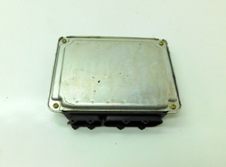 VW POLO III 1.4B 01r KOMPUTER STEROWNIK ECU SILNIKA 030906032DT 0261207593