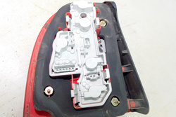 VW PASSAT B5 FL 1.9 TDI LAMPA PRAWY TYŁ SEDAN