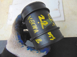 OPEL VECTRA B LIFT 2.2 DTI 01r PRZEPŁYWOMIERZ