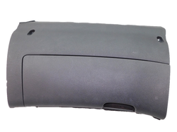 SKODA OCTAVIA II 2005r SCHOWEK PASAŻERA