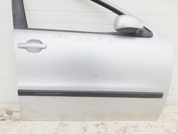 SEAT LEON I 1.9 TDI 04r DRZWI PRAWY PRZÓD 5D SREBRNE L57N