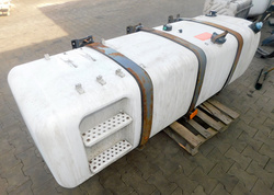 MB ACTROS MP4 12r EURO 5 ZBIORNIK 660L 220/70/60