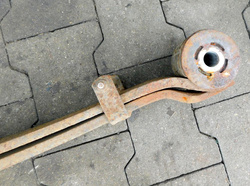 IVECO EUROCARGO 120E21 19,5" 02-08 RESOR PRZÓD 2 PIÓRA 