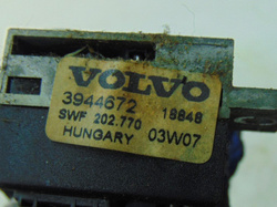 VOLVO FL6 220 03r PRZEŁĄCZNIK WYCIERACZEK 3944672