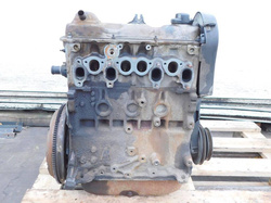 VW GOLF II MK2 1.6 1991r SILNIK PN 371068