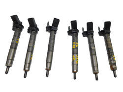 BMW X5 F15 X6 F16 F10 G30 F01 WTRYSKIWACZ 0445118