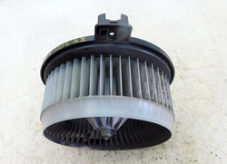 LEXUS RX 300 2001r 4X4 97-03 WENTYLATOR DMUCHAWA NAWIEWU 