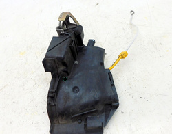 BMW E39 2.5 ZAMEK DRZWI LEWY PRZÓD 