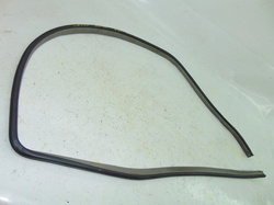 TOYOTA CAMRY 07r SEDAN USZCZELKA DRZWI PRAWY TYŁ