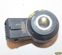 DODGE CALIBER 1.8 2007r - CZUJNIK STUKOWY