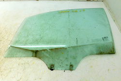 CHEVROLET SPARK MATIZ M200 0,8L 2007r SZYBA LEWY PRZÓD