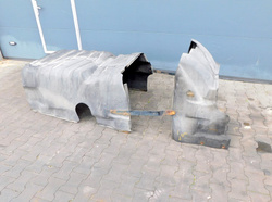 DAF XF 105 460KM 2012r WYGŁUSZENIE OSŁONA SILNIKA KABINY 1683840 KOMPLET 