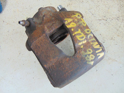 SKODA OCTAVIA I 1.9TDI 98r ZACISK PRAWY PRZÓD