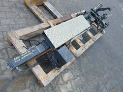 ATEGO 1318 SZCZOTKA Z NATRYSKIEM FAUN VIAJET 6 R/L