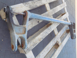 IVECO STRALIS 450 E5 07r DRĄŻEK WYWROTU KABINY