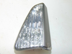 NISSAN MURANO Z50 05r LAMPA W KLAPĘ TYŁ PRAWY
