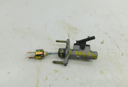 TOYOTA YARIS VERSO 1.4 POMPKA SPRZĘGŁA 