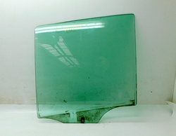 MERCEDES ML W163 2.7 CDI 00r SZYBA DRZWI LEWY TYŁ