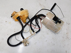 DISCOVERY III L319 2.7D 04r CZUJNIK POZIOMU PALIWA