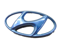 HYUNDAI SANTA FE I 05r EMBLEMAT LOGO ZNACZEK PRZÓD