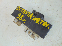 SKODA OCTAVIA I 1.9TDI 98r PRZEKAŹNIK WENTYLATORÓW