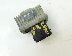 RENAULT KOLEOS I 2.0D 09r PRZEKAŹNIK ŚWIEC ŻAROWYCH 9640469680