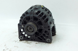 RENAULT LAGUNA II 03r 1.8 ALTERNATOR 8200153710