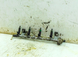 FORD FOCUS Mk1 1.6 1999r LISTWA WTRYSKOWA WTRYSKIWACZE 9D280-9H487-BB