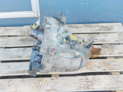 PEUGEOT 206 1.1 2004r SKRZYNIA BIEGÓW MANUALNA 20CF09