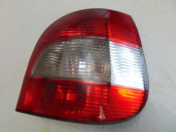 RENAULT SCENIC I LIFT 00r LAMPA PRAWY TYŁ