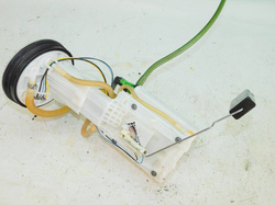 SEAT EXEO 2.0TDI 120KM 11r CZUJNIK POZIOMU PALIWA