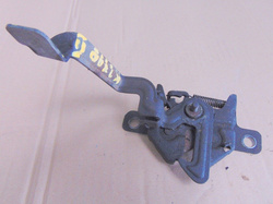 KIA II K2700 04r 2.7 TD ZAMEK MASKI RYGIEL