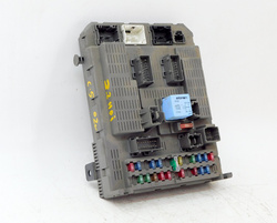 CITROEN C5 I 2.2 HDI 02r SKRZYNKA BEZPIECZNIKÓW MODUŁ BSI 9649301780
