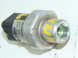 AUDI A6 C5 2.8 1998r CZUJNIK KLIMATYZACJI