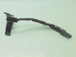 MERCEDES W177 A KLASA SEDAN AMG LINE 19r MOCOWANIE UCHWYT ZDERZAKA PRAWE