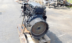 MERCEDES ECONIC 957.661 03r SILNIK KOMPLETNY OM906 LA