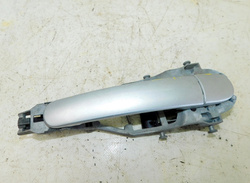 SKODA OCTAVIA II 2005r KLAMKA PRAWY TYŁ SREBRNA LA7W  