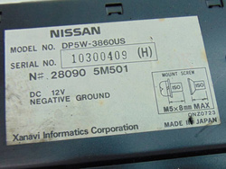 NISSAN ALMERA TINO 2.2 02r WYŚWIETLACZ EKRAN
