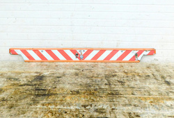 MERCEDES ECONIC 957.661 03r OM906 ATRAPA LISTWA POD SZYBĘ MASKA 9576250010