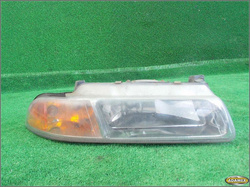 CHRYSLER CIRRUS 2.5 V6 1997r - LAMPA PRAWA PRZÓD