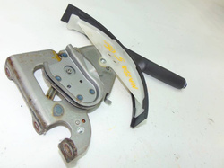 MAZDA 5 V I 2.0 D 07r DŹWIGNIA HAMULCA RĘCZNEGO