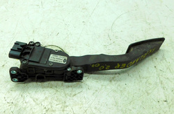 LAND ROVER FREELANDER I 03r 2.0TD4 PEDAŁ POTENCJOMETR GAZU SAB500080