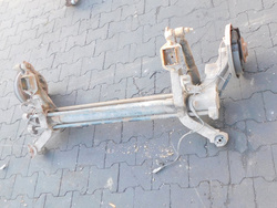 CITROEN BERLINGO PARTNER I 1.6HDI 08r BELKA ZAWIESZENIA TYŁ OŚ BĘBNY