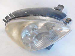 CITROEN XSARA PICASSO 1.8 2002r LAMPA PRAWY PRZÓD