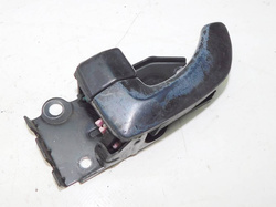 HYUNDAI SANTA FE I 2002r KLAMKA WEWNĘT. LEWY PRZÓD