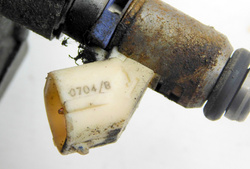 SEAT LEON I TOLEDO II 1.6 B 01r LISTWA WTRYSKOWA WTRYSKIWACZE KPL 036031T