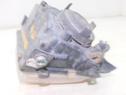 VW PASSAT B5 1.9 TDI LAMPA REFLEKTOR PRAWY PRZÓD