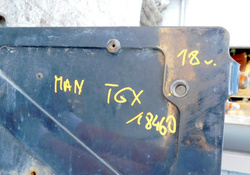 MAN TGX LIFT 2018r EURO 6 PODSTAWA SKRZYNKA MOCOWANIE AKUMULATORA